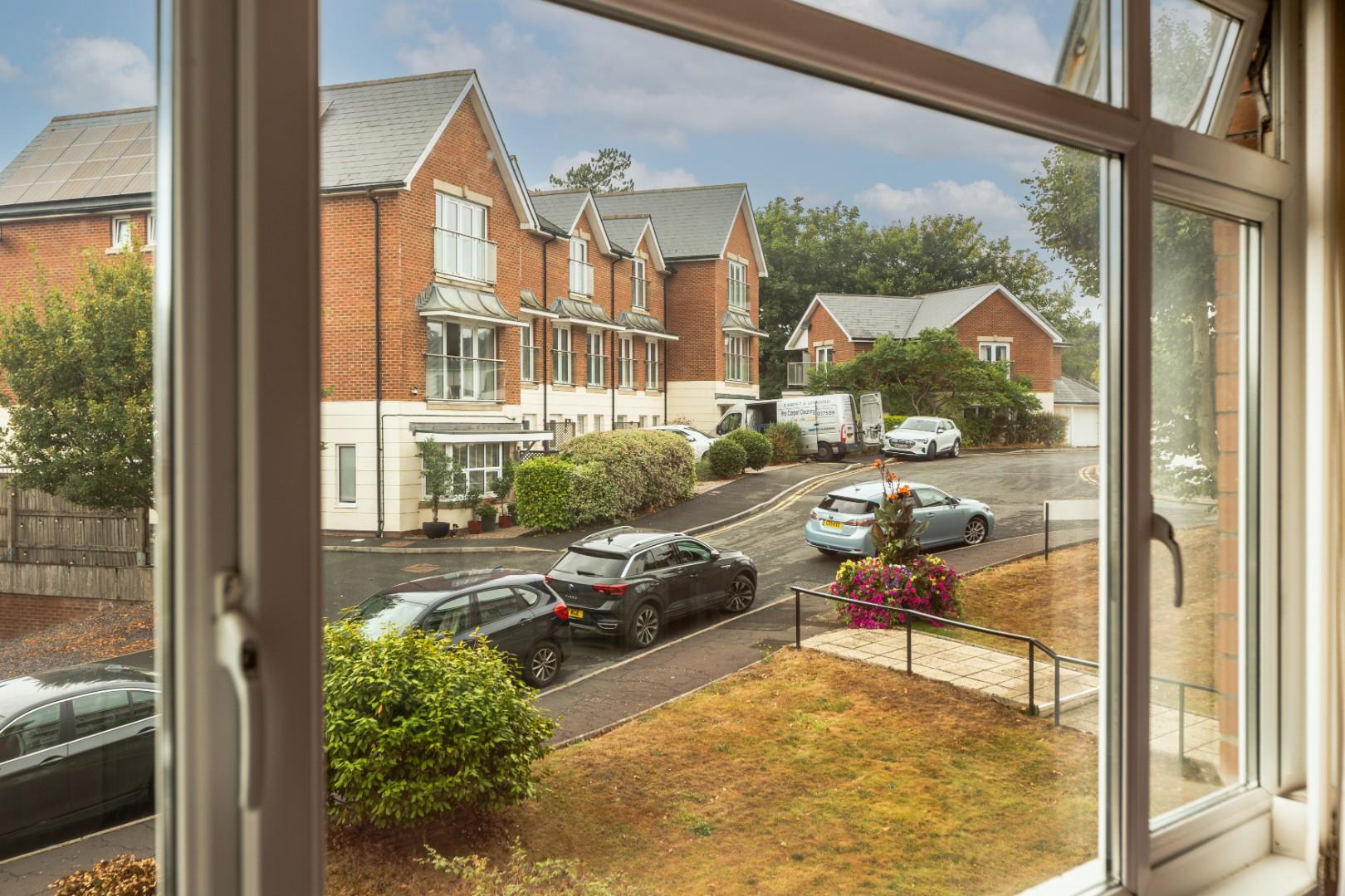Brynfield Court, Langland, Swansea, SA3 4TF